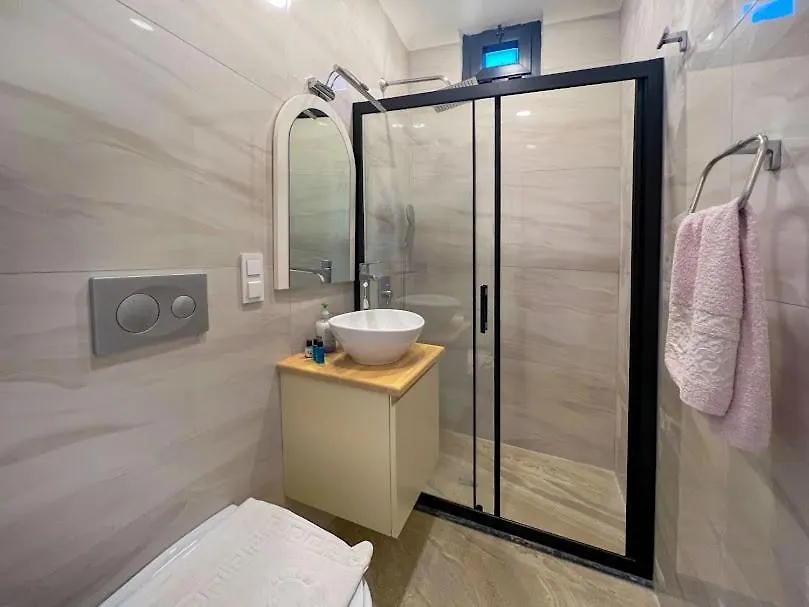 Paddys Apartments Ovacik Ölüdeniz