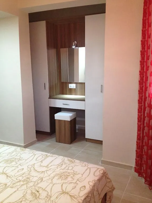 Paddys Apartments Ovacik Ölüdeniz
