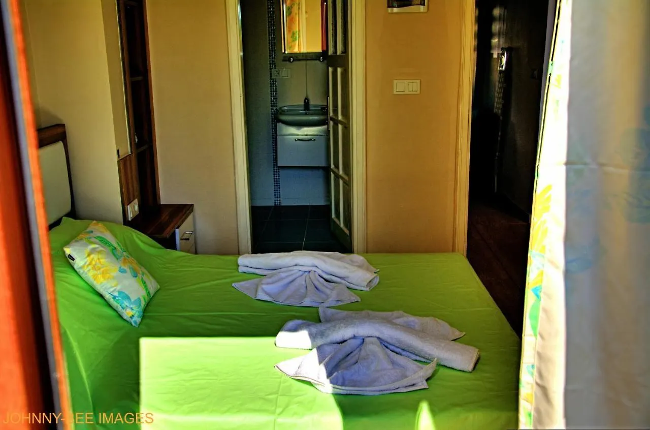 Paddys Apartments Ovacik Öludeniz Turkiet